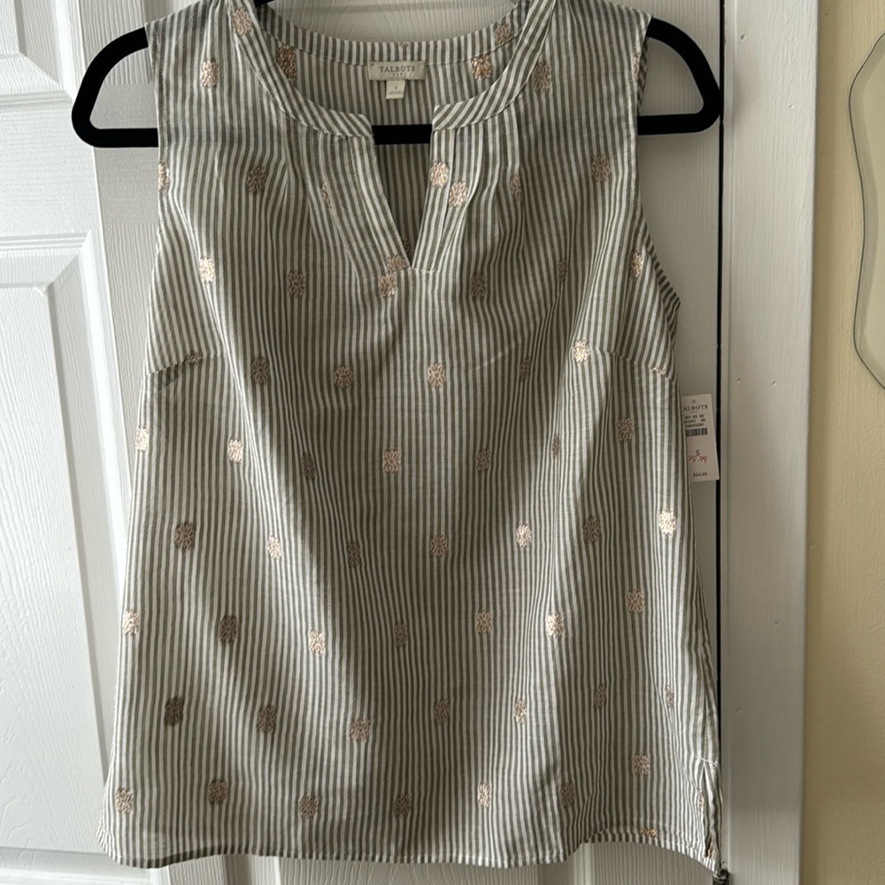 Talbots sleeveless summer top